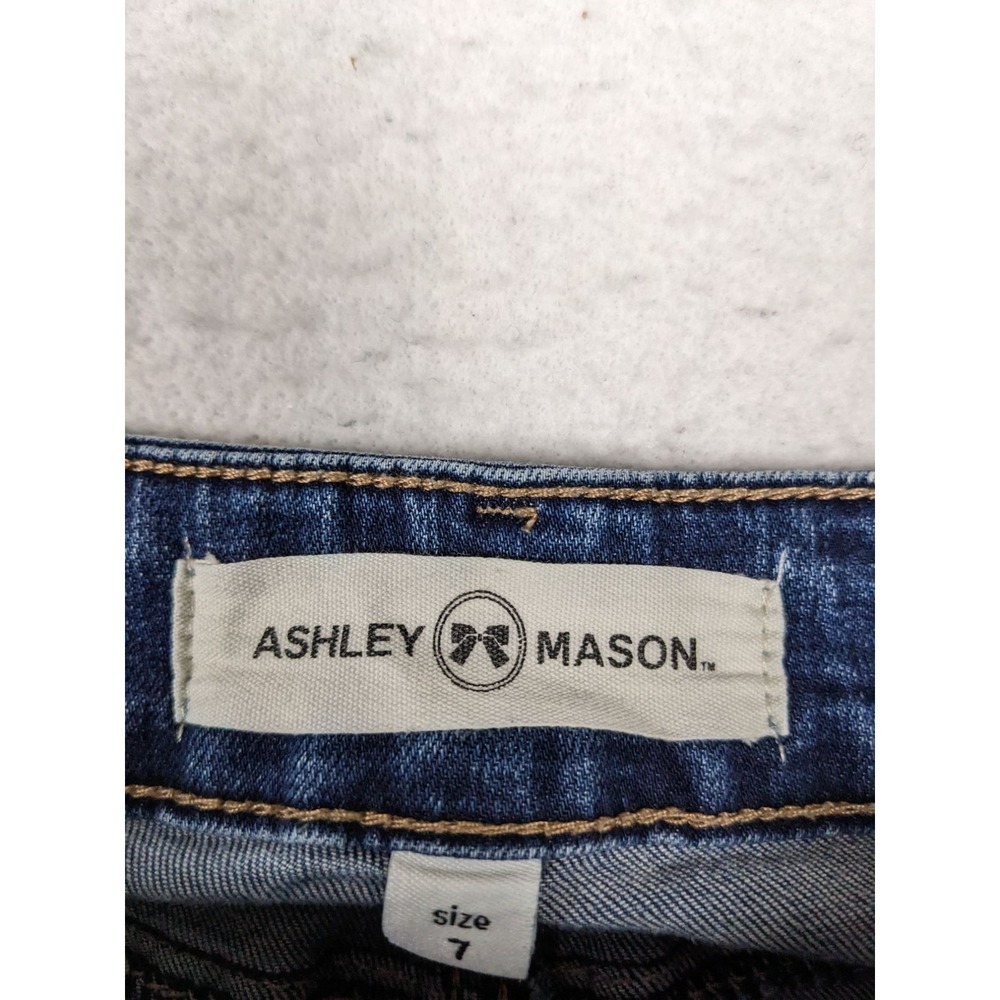 Ashley Mason Womens Size 7 Blue Skinny Jeans Floral Embroidery Distressed - Picture 2 of 16